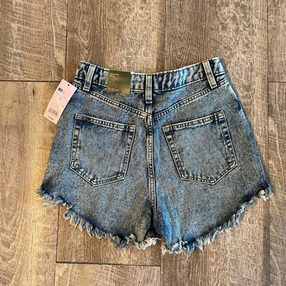 NWT Women’s Wild Fable Shorts Size 0 - Picture 3 of 3